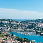 Dili & * Dubrovnik